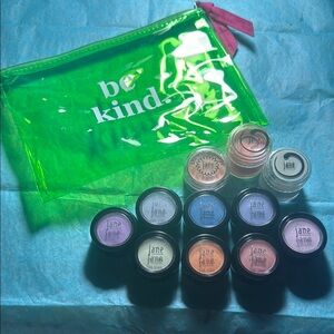 Jane Makeup Collection with Green Pouch be kind. #91